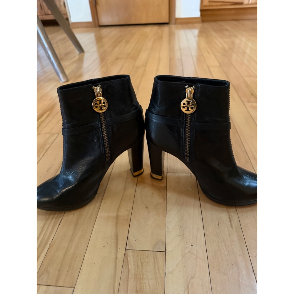 Tory Burch Whitney Black Leather Logo Medallion Platform Ankle Boots 6M - Picture 3 of 12
